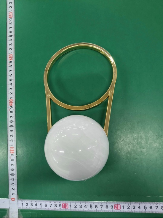 A Classy Chic Boutique Gold-Accented White Sphere Handbag main image 8